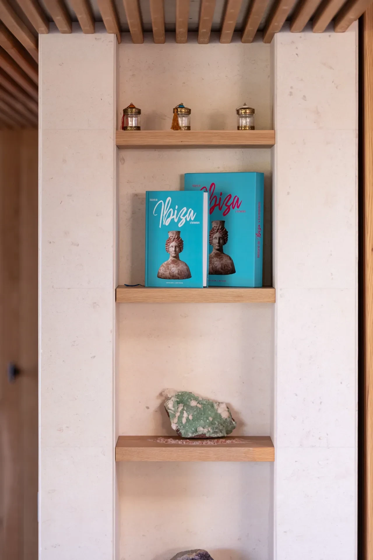 Estantería decoración Historia de Ibiza